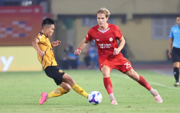 Thể Công Viettel kiên trì bám đuổi ngôi đầu V.League