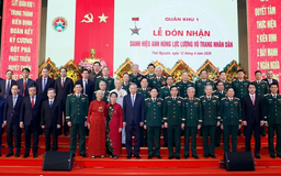 Xây dựng Lực lượng vũ trang Quân khu 1 vững mạnh toàn diện