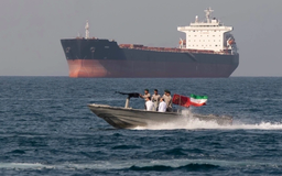 IMO lên tiếng về việc Mỹ phong tỏa eo biển Hormuz