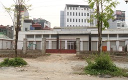 Xuân Phương: Nghịch lý chợ bỏ hoang và chợ cóc tự phát