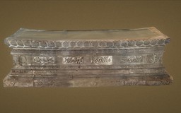 Hà Nội đón Bảo vật Quốc gia 'Bàn thờ Phật bằng đá'
