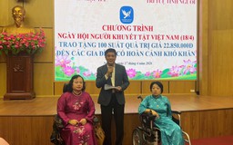 Phường Ngọc Hà trao hơn 100 phần quà tới người khuyết tật