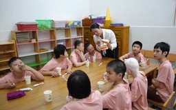 Công tác xã hội: Điểm tựa cho người yếu thế