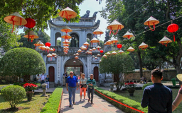 Siết chặt quản lý, nâng cao chất lượng dịch vụ du lịch Thủ đô trong dịp nghỉ lễ