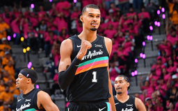 Victor Wembanyama được vinh danh ở NBA