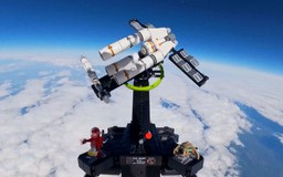 Bộ LEGO lập kỷ lục sau chuyến bay lên khí quyển trái đất