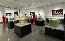 Khi cổ vật kể chuyện giao thoa