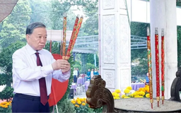 Tổng Bí thư, Chủ tịch nước Tô Lâm dâng hương tại Nghĩa trang liệt sĩ Tân Biên