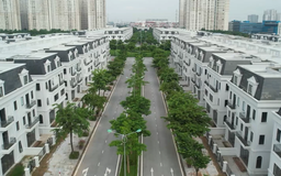 Nhà đắt tiền ngày càng khó bán