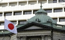 BOJ phát tín hiệu thận trọng về khả năng tăng lãi suất