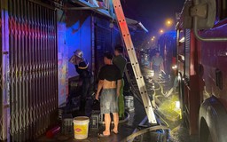 Kịp thời dập tắt đám cháy trong đêm
