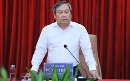 Tiếp tục phân cấp, xóa bỏ trung gian trong phục vụ hành chính công