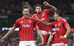 Nottingham Forest hướng tới chung kết Europa League