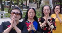 Nghỉ lễ, tìm về lịch sử