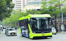Hơn 40% xe buýt Hà Nội đã chuyển sang năng lượng xanh
