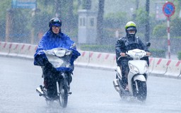 Thời tiết 10/5: Hà Nội mưa dông rải rác