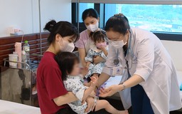 Gia tăng trẻ mắc tay chân miệng nhập viện