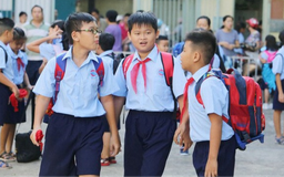 Bãi bỏ nhiều thủ tục hành chính về chuyển trường