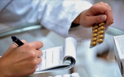 Siết chặt quản lý thuốc kê đơn