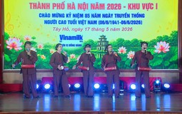 Sôi nổi Liên hoan tiếng hát dân ca người cao tuổi Thủ đô
