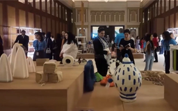 Triển lãm Nghệ thuật Dubai thu hút du khách
