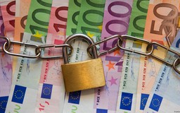 Italy sắp trở thành nước có nợ công cao nhất Eurozone