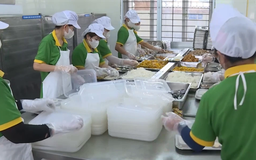 Phường Yên Nghĩa kiểm soát bữa ăn bán trú