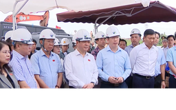 Phấn đấu hoàn thành nhiều hạng mục Dự án đường Vành đai 4 trước APEC năm 2027