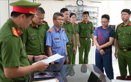 Khởi tố, bắt tạm giam cán bộ thuế nhận tiền của doanh nghiệp