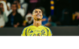 Ronaldo kiếm tiền nhiều nhất giới thể thao năm thứ 4 liên tiếp