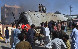 Pakistan: Nổ tại tuyến đường sắt khiến ít nhất 24 người thiệt mạng