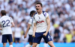 Liverpool giành vé Champions League, Tottenham trụ hạng