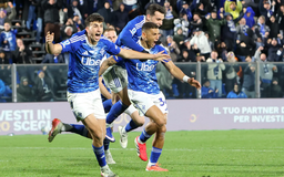 Como giành lấy suất Champions League của Juventus và AC Milan