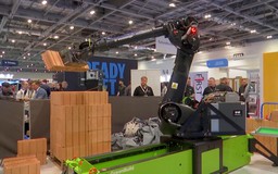 Robot thợ xây giúp giải quyết tình trạng thiếu hụt lao động