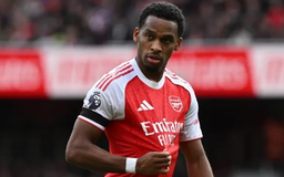 Arsenal đón Jurrien Timber trở lại ở chung kết Champions League