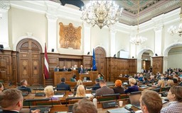 Quốc hội Latvia thông qua việc thành lập chính phủ mới