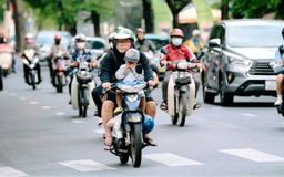 Mỗi hành vi giao thông của cha mẹ là một 'bản vẽ' tương lai cho con