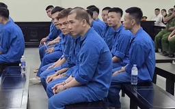Phạt tù nhóm 'xã hội đen' lừa đảo, đánh bạc