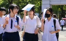 Hà Nội nắng nóng trong ngày thi thứ hai vào lớp 10