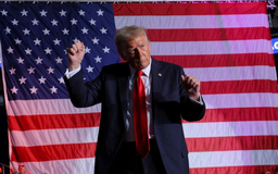 Tổng thống Trump đề xuất hủy đại nhạc hội mừng Quốc khánh Mỹ
