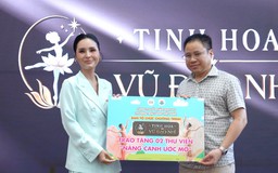 Trao tặng 'Thư viện Nâng cánh ước mơ' cho trẻ em