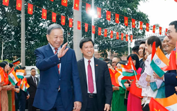 Tổng Bí thư, Chủ tịch nước Tô Lâm gặp gỡ cộng đồng người Việt Nam tại Ấn Độ