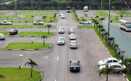 Sát hạch lái xe bắt đầu từ bài học tai nạn