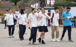Thí sinh Hà Nội hoàn thành buổi thi chuyên lớp 10 đầu tiên