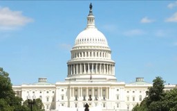Tòa án Liên bang Mỹ chặn chính sách tăng phí visa H-1B