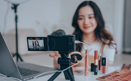 Người livestream bán hàng phải xác thực danh tính