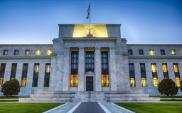 Fed giữ nguyên lãi suất lần thứ 4 liên tiếp
