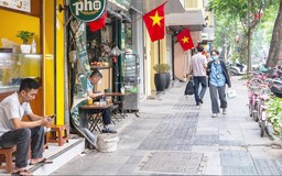 Hà Nội tìm lời giải hài hòa cho không gian vỉa hè đô thị
