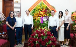 Trưởng Ban Tuyên giáo và Dân vận Thành ủy chúc mừng các cơ quan báo chí