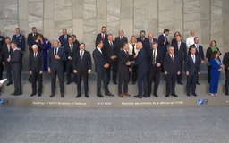 NATO nhất trí hiện đại hóa năng lực hạt nhân